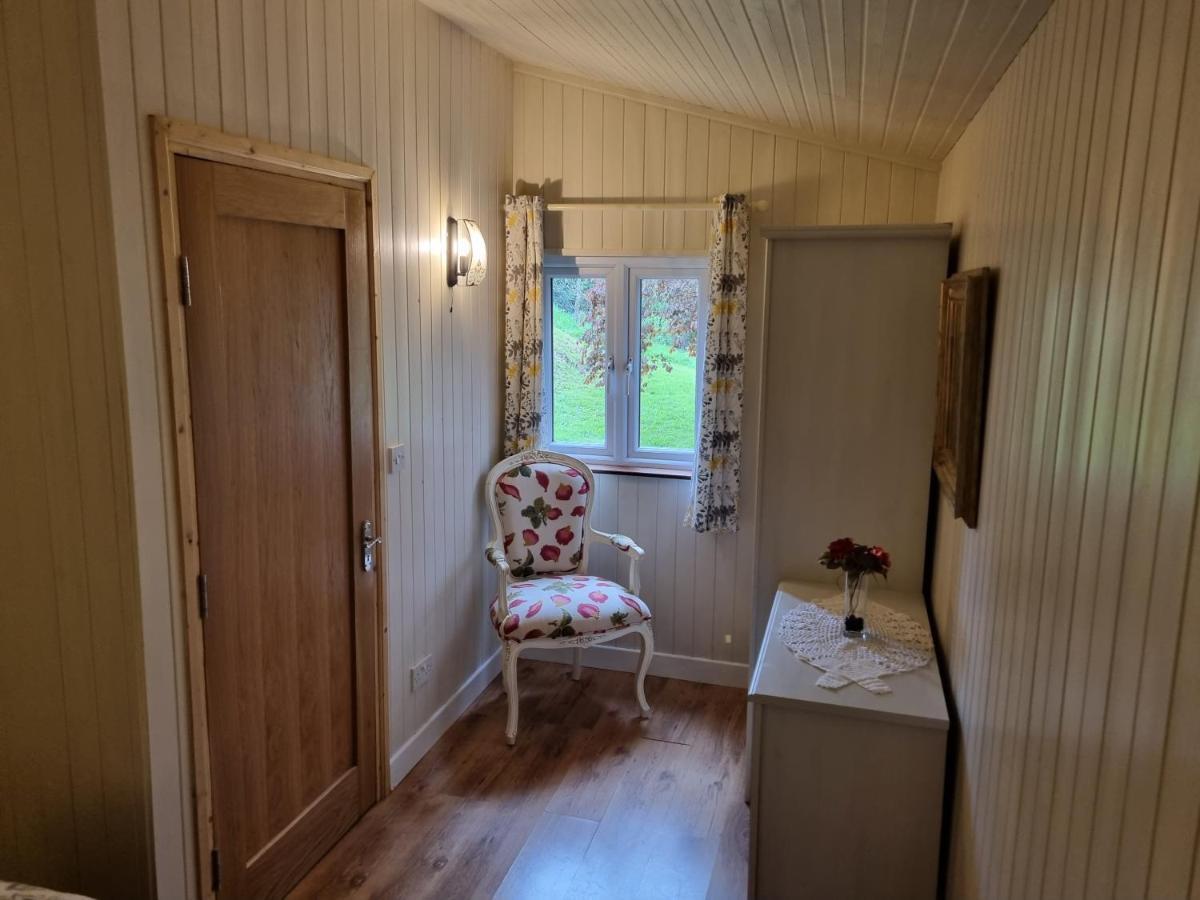 Oak Cottage Ashford Extérieur photo